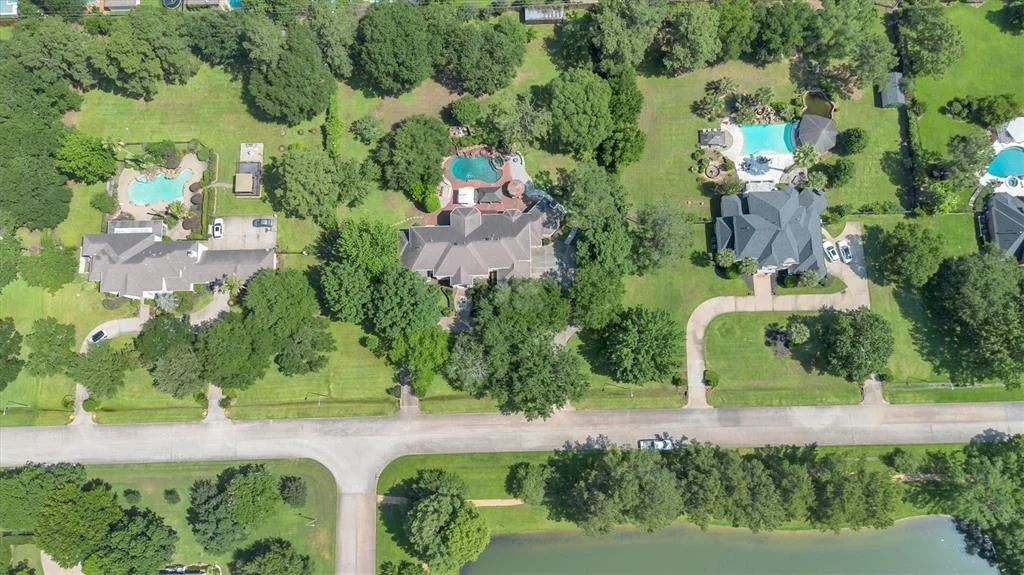 Photo of 12710 Everhart Pointe Drive