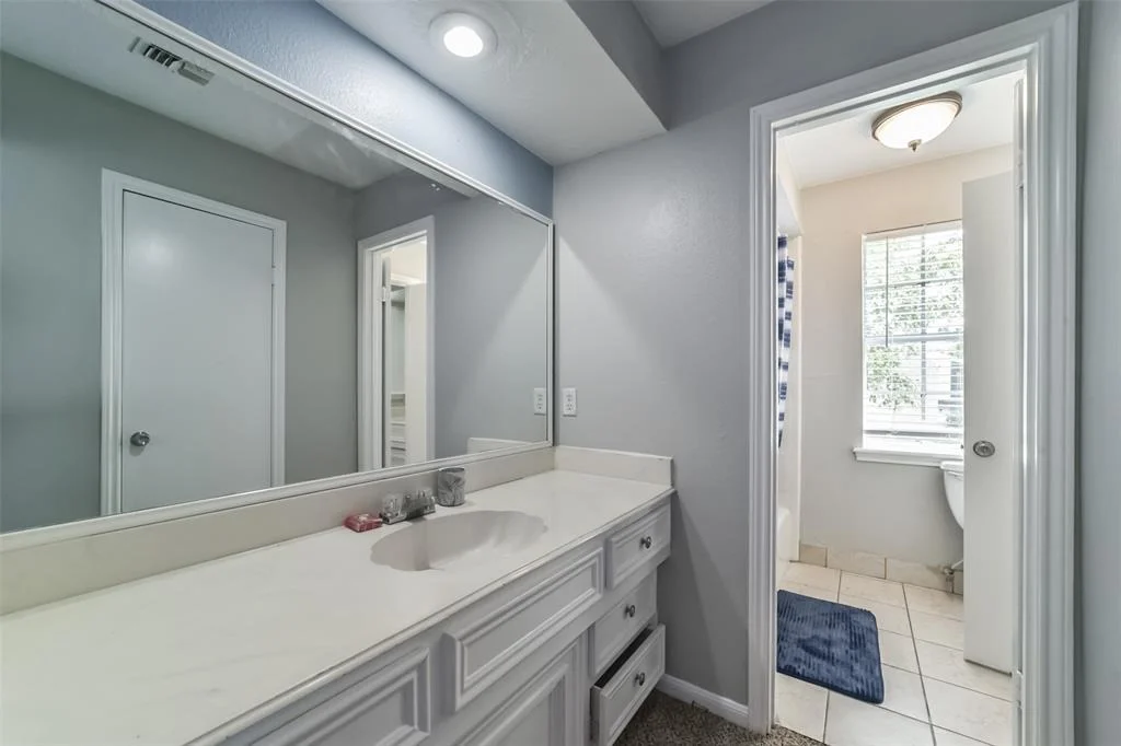 Photo of 11814 Gardenglen Drive