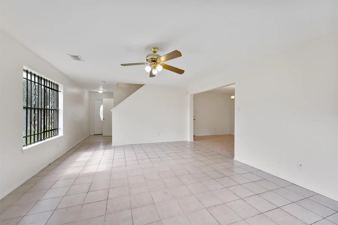 Photo of 11702 Evesborough Drive