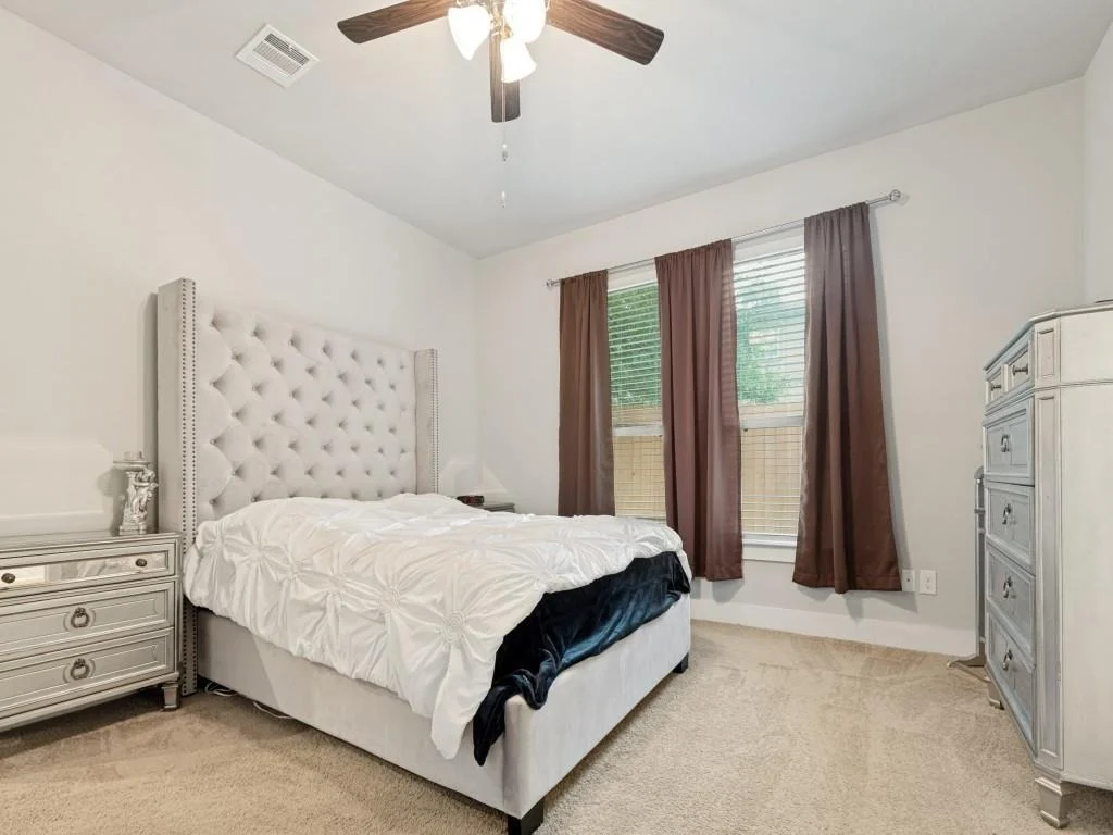 Photo of 11235 Glenforest Drive