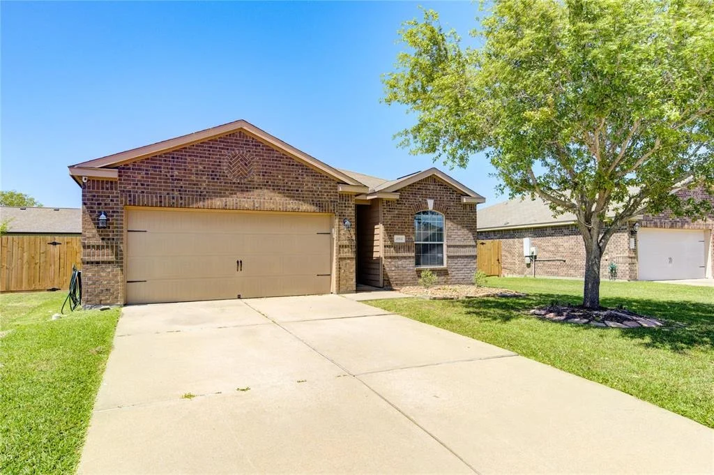 Photo of 4914 Flagstone Pine Lane