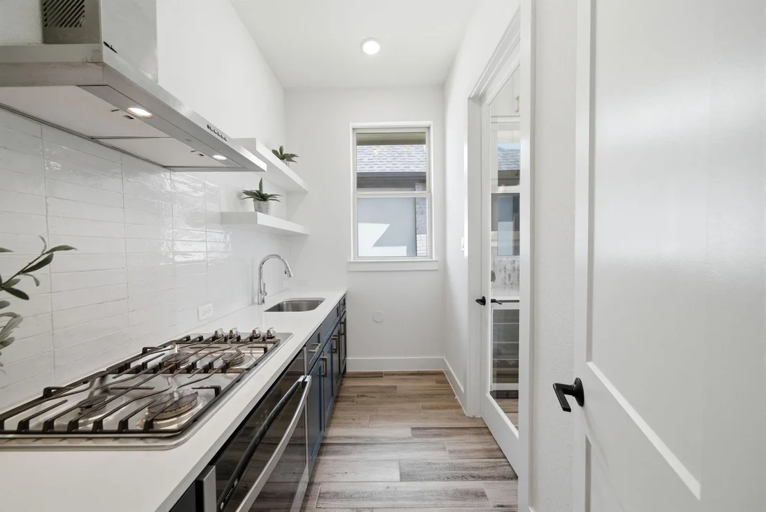 Photo of 11006 White Caterpillar Drive