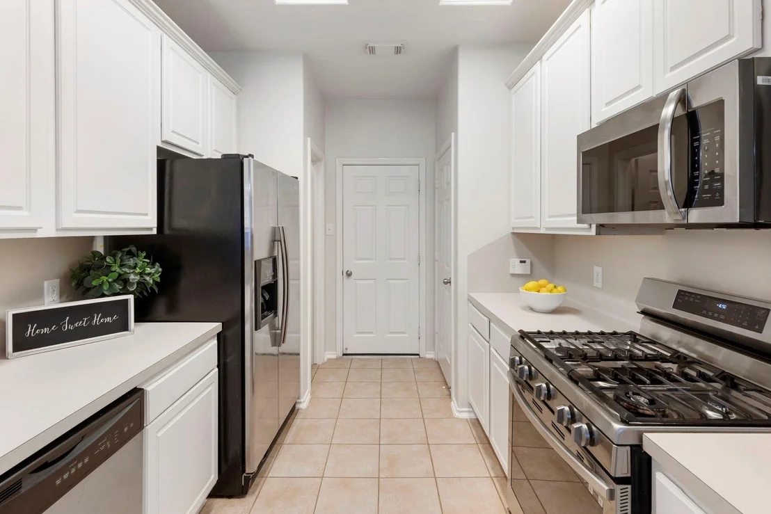 Photo of 215 W Stedhill Loop