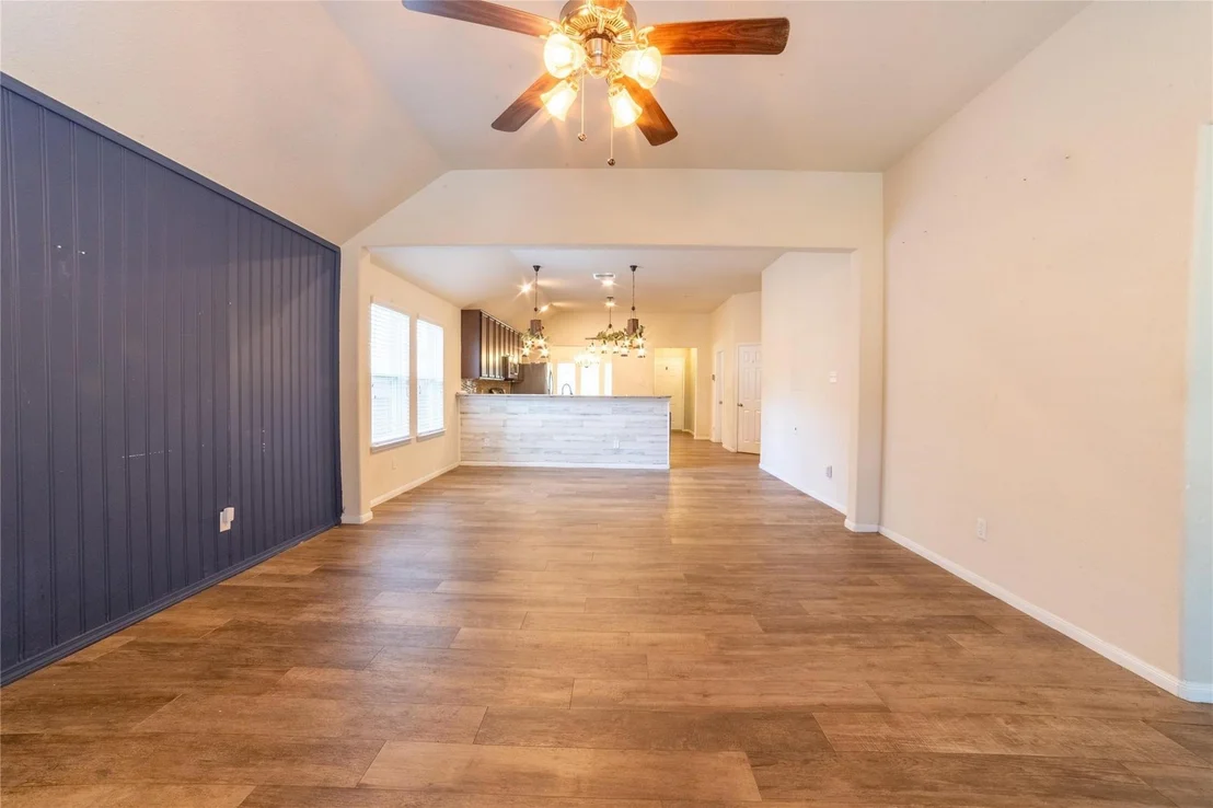 Photo of 10510 Chestnut Path Way
