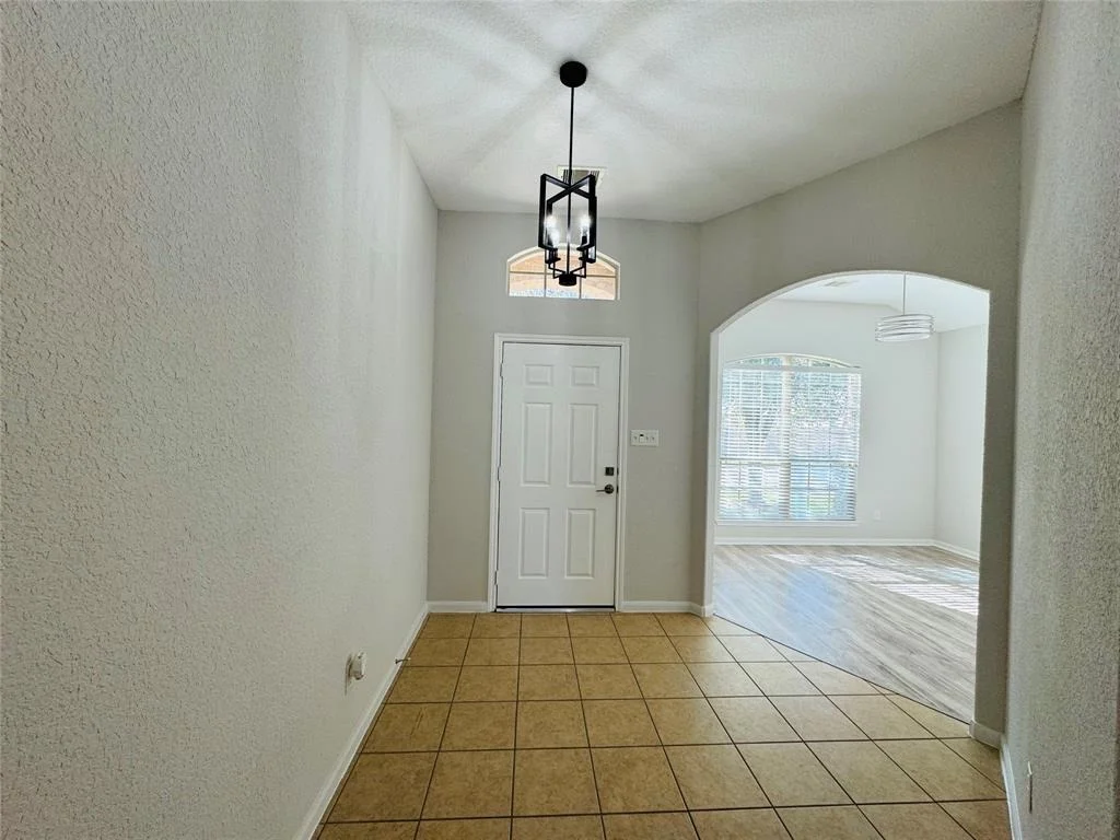 Photo of 8522 Windy Path Lane