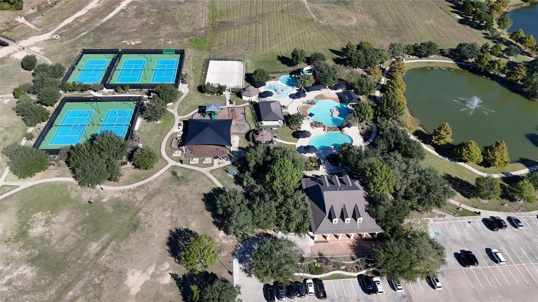 Photo of 2602 Walnut Crest Drive