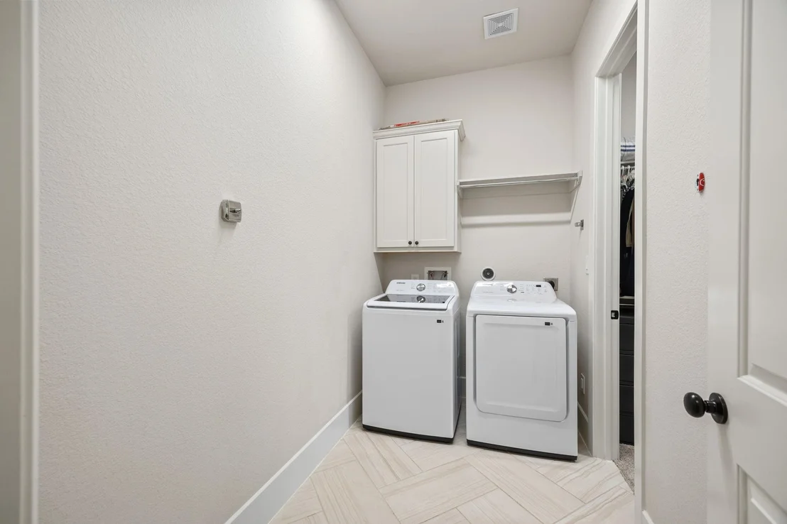 Photo of 38 Madrone Terrace Place