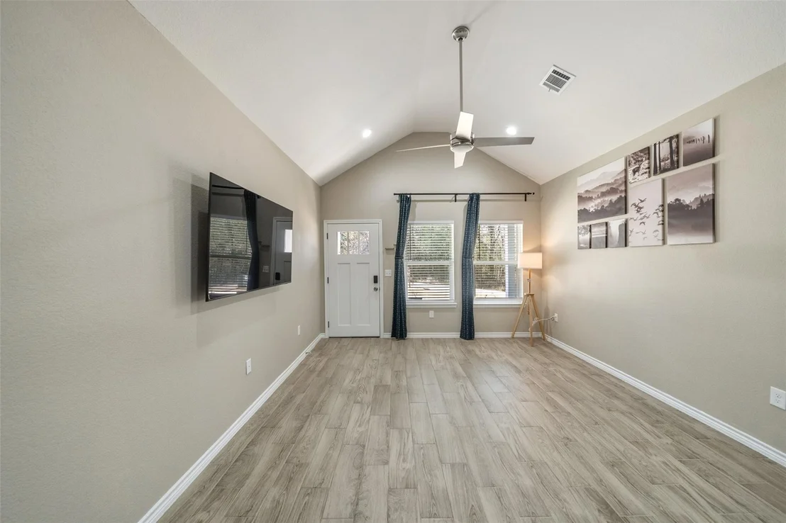Photo of 14990 Indian Hill Trail