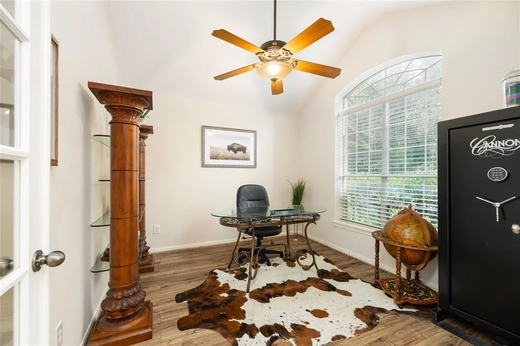 Photo of 6815 Autumn Rain Lane