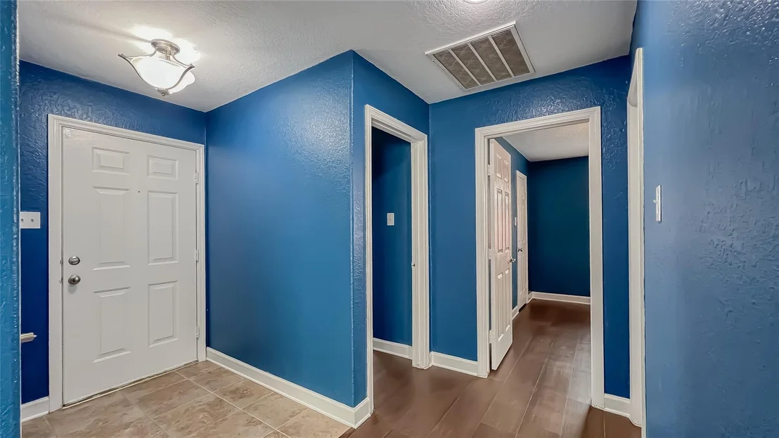 Photo of 10206 Hillmere