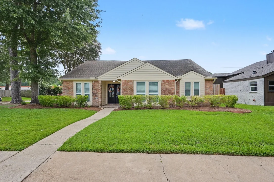 Photo of 15038 Rose Valley Drive