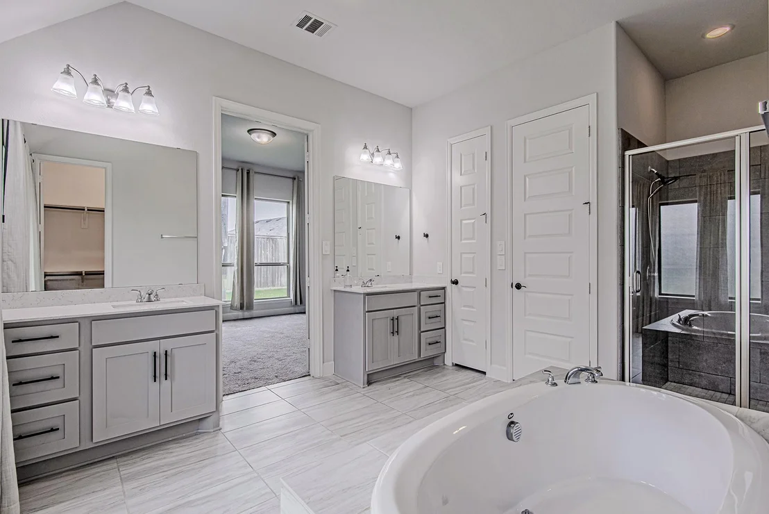 Photo of 4002 Maple Glen Drive