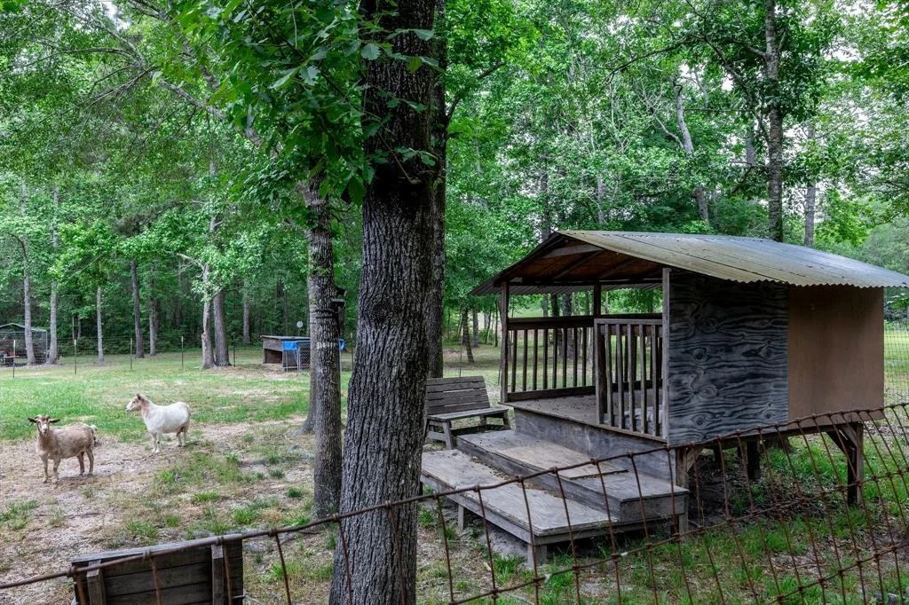 Photo of 8771 County Line Road