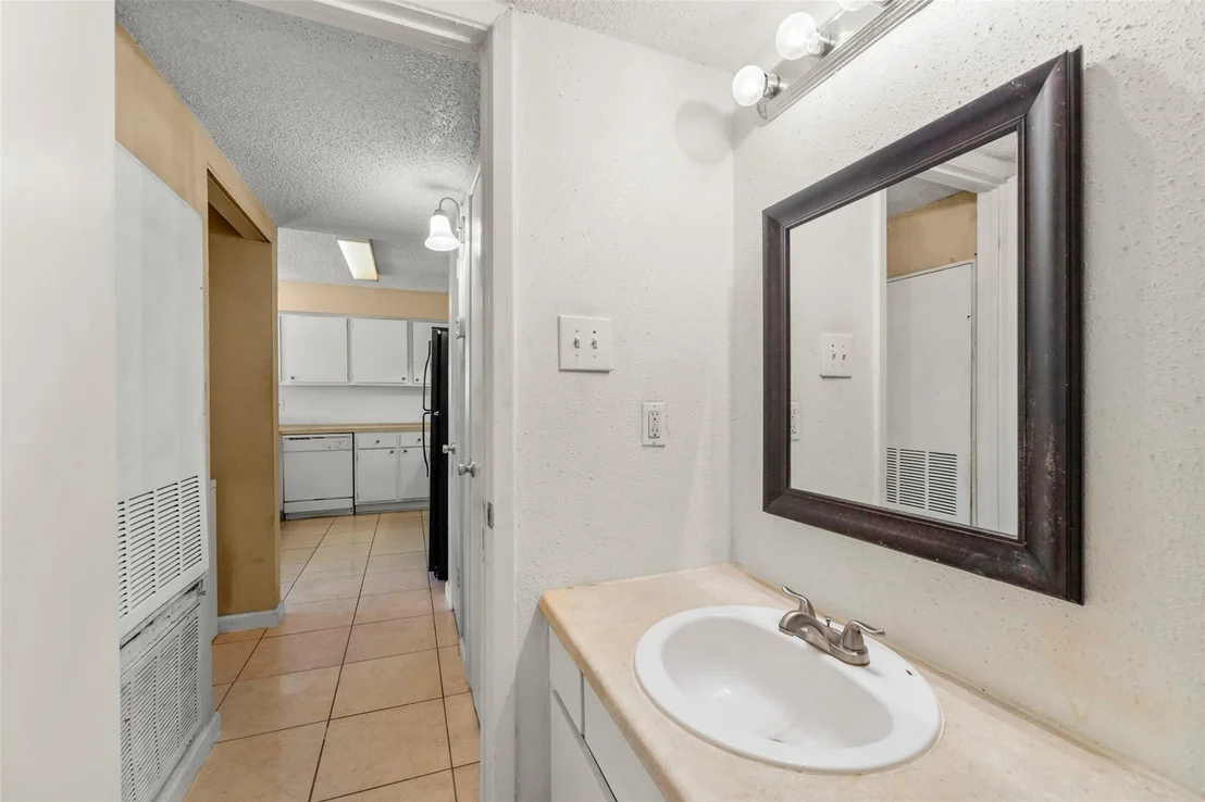Photo of 12241 Coppertree Lane