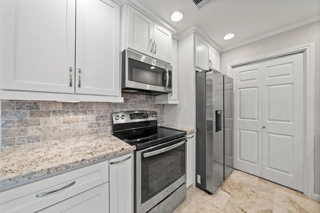 Photo of 2516 Village Circle Drive