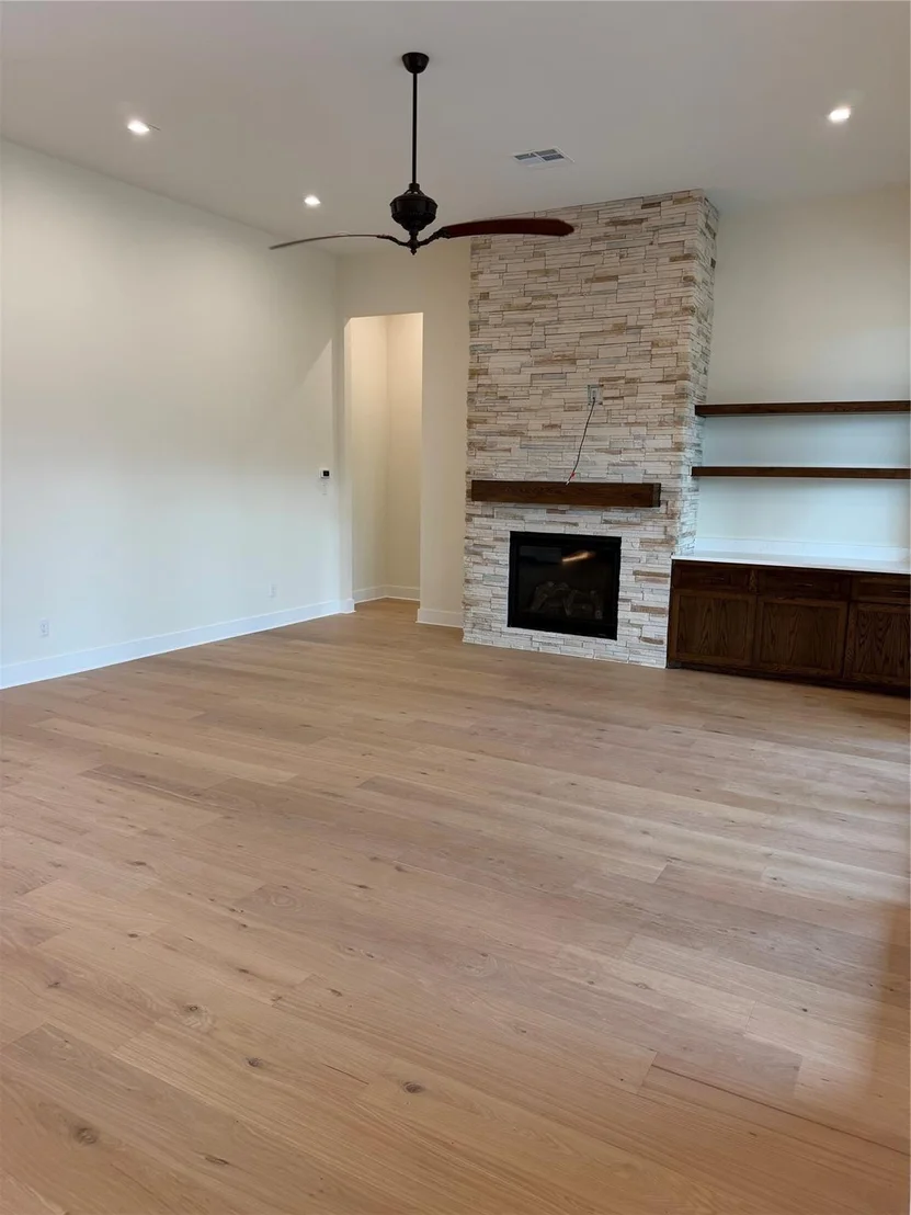 Photo of 61 Edgewood Dr