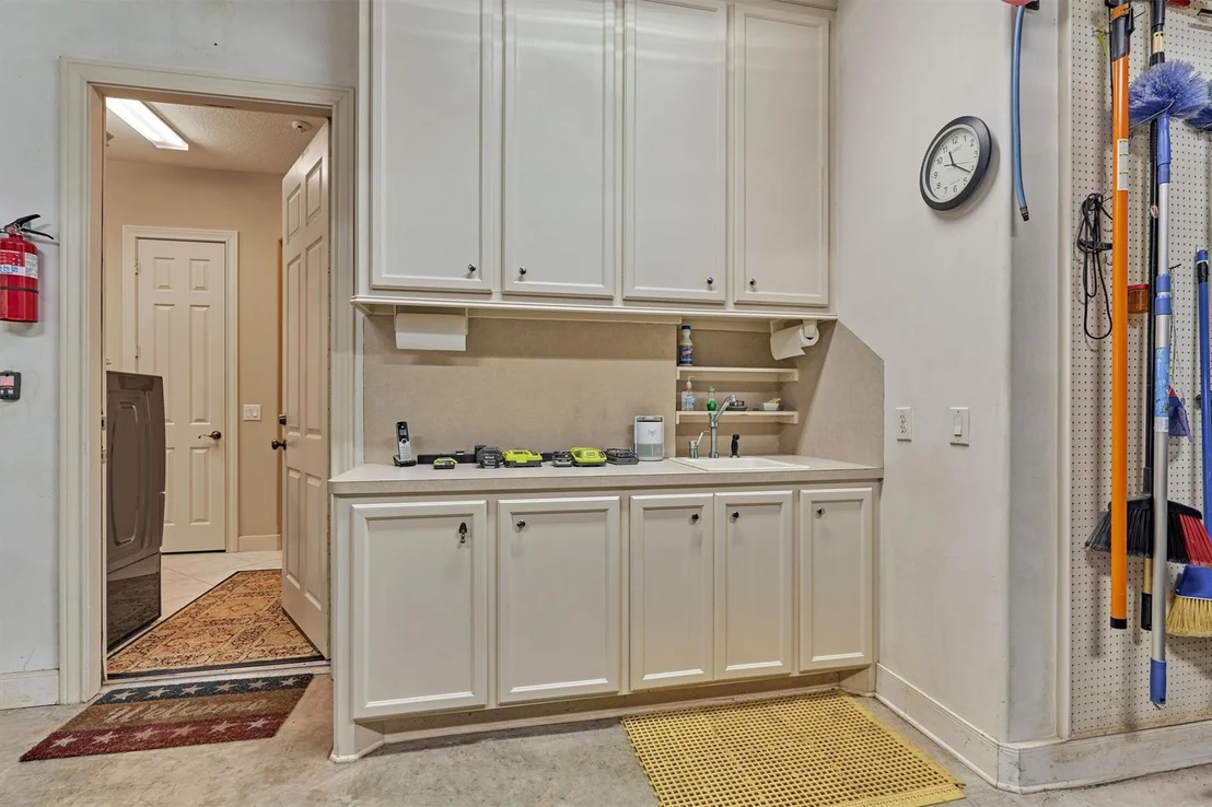 Photo of 9485 Escondido Drive