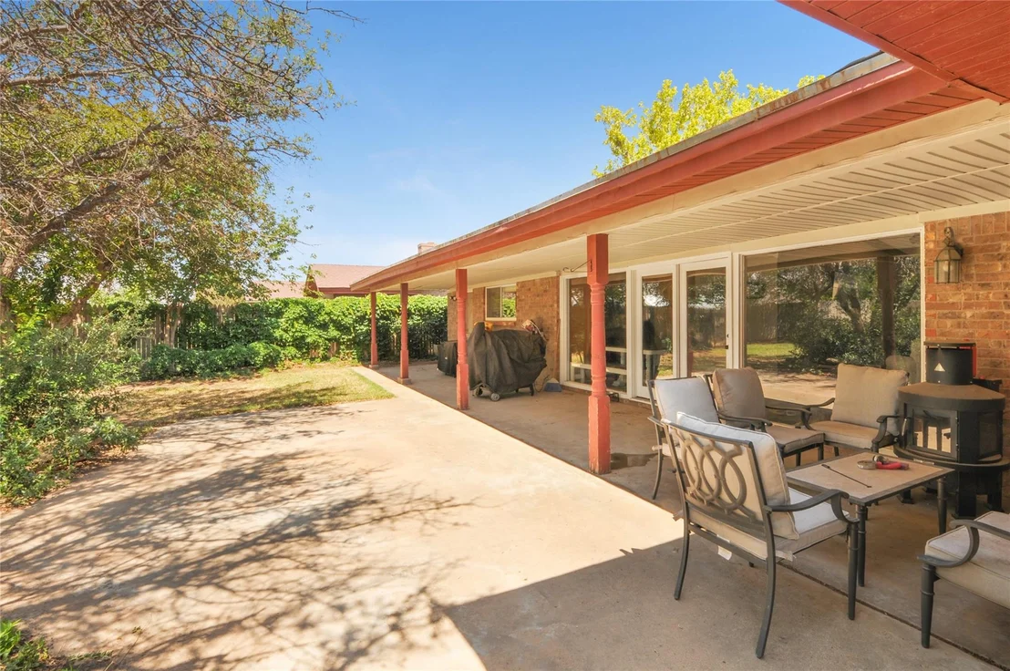 Photo of 120 Cherokee Drive