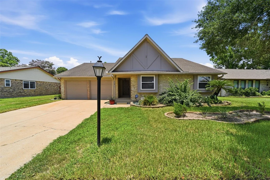 Photo of 21630 Park Villa Drive