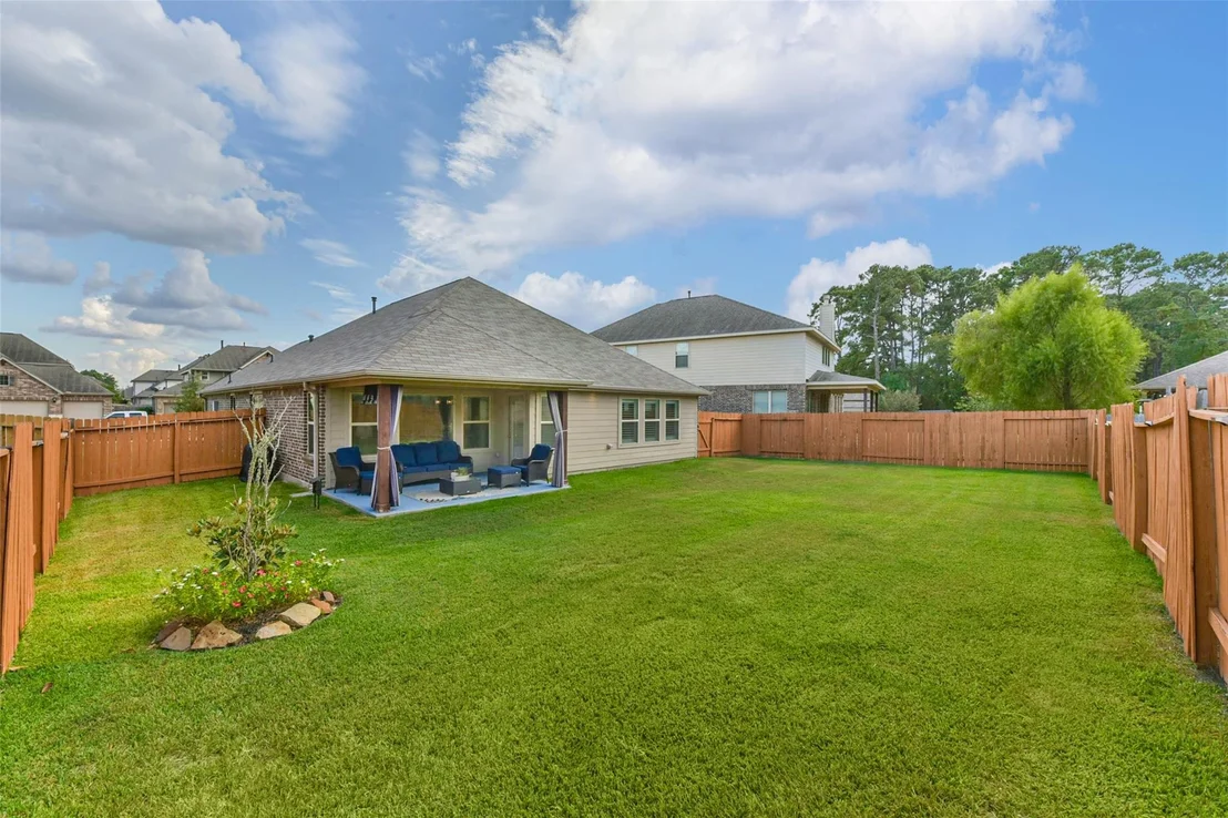 Photo of 9622 Invergarry Way