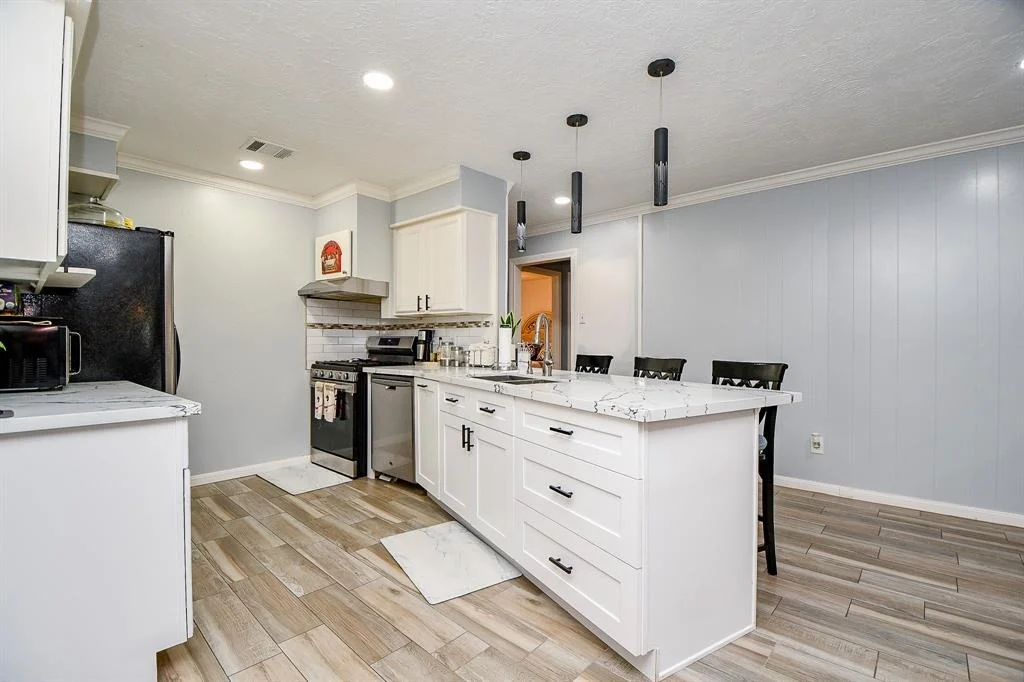 Photo of 11414 Sharpview Drive