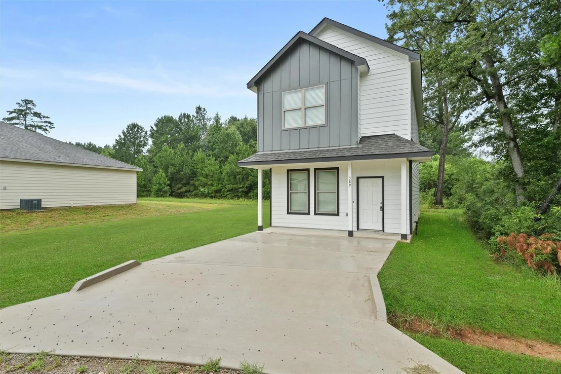Photo of 389 Byrd Drive