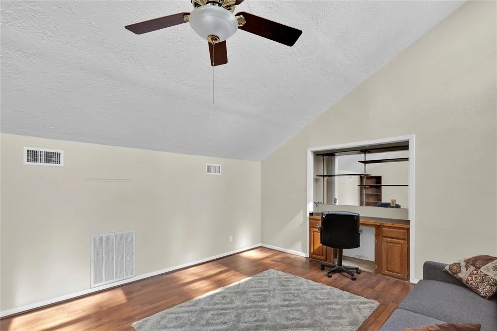 Photo of 25702 Pepper Ridge Lane