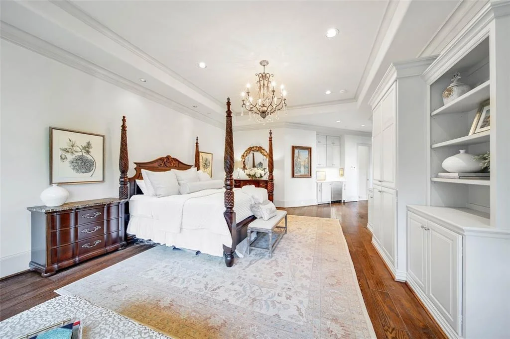 Photo of 306 Rainier Drive
