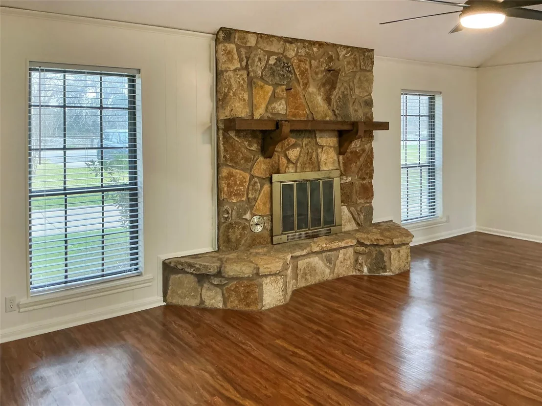 Photo of 203 Old Angleton Road