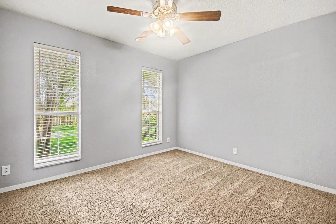 Photo of 21503 Pecan Bend Road