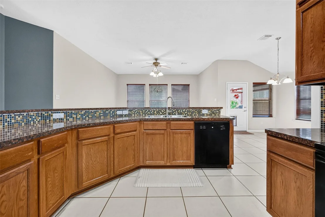 Photo of 15734 Bannowsky Lane