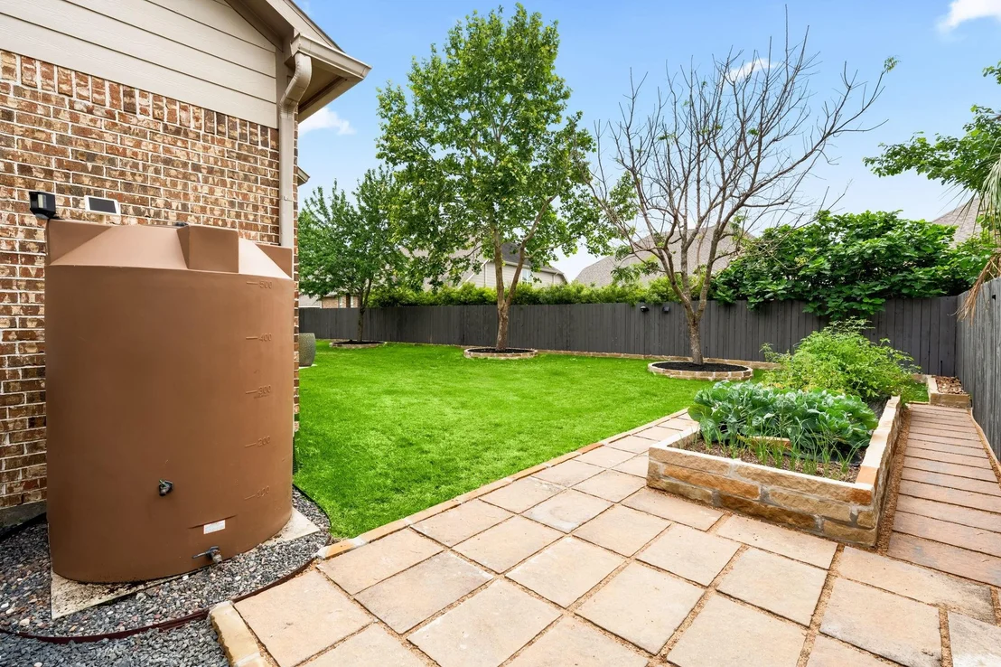 Photo of 17203 Inghram Lane