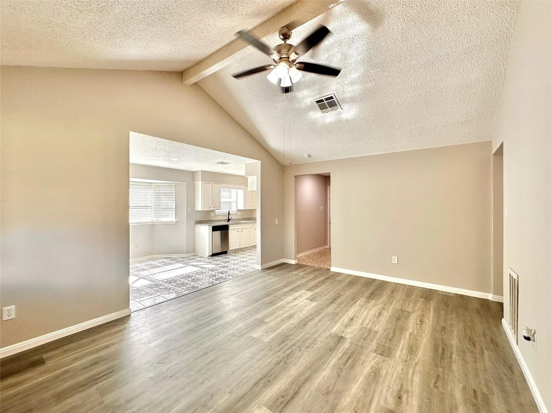Photo of 7002 Sandswept Lane