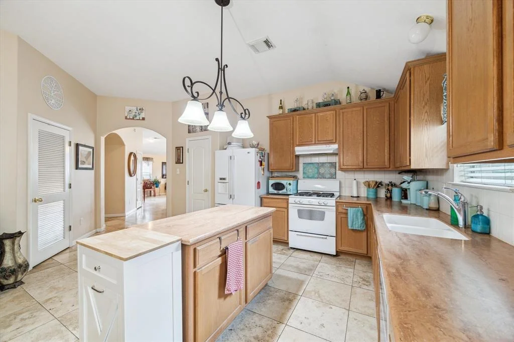 Photo of 2417 Horseshoe Bend
