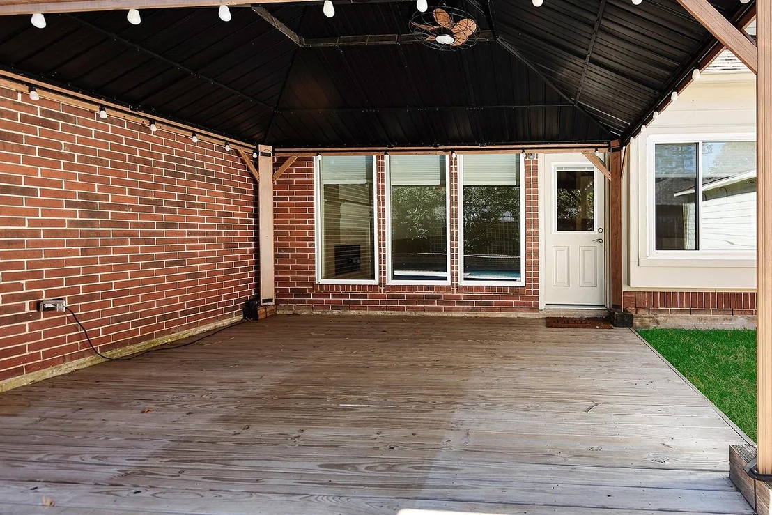 Photo of 6 Thornbush Place