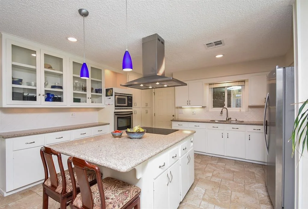 Photo of 5450 Grape Street