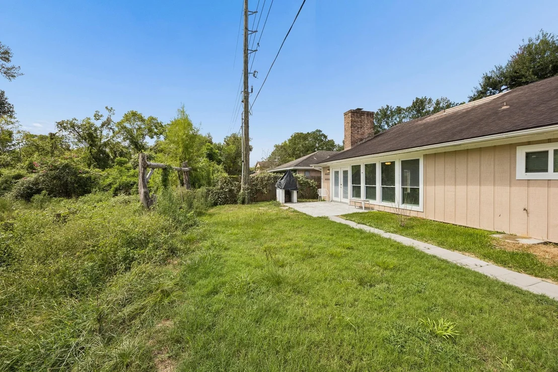 Photo of 5022 Pine Cliff Drive