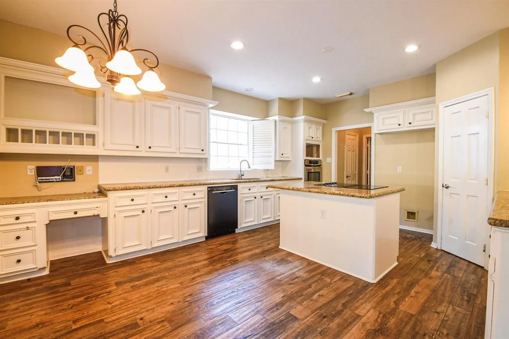 Photo of 5838 Mountain View Drive