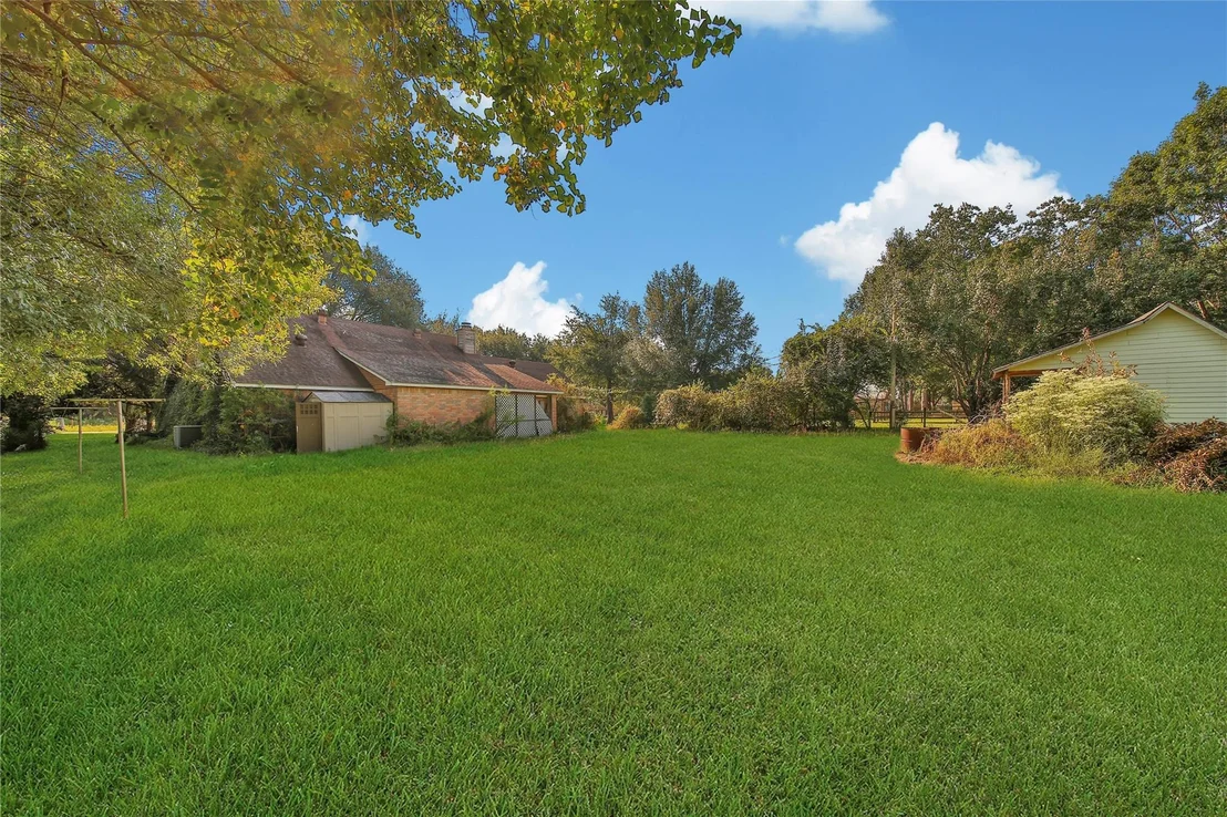 Photo of 16107 Escher Road