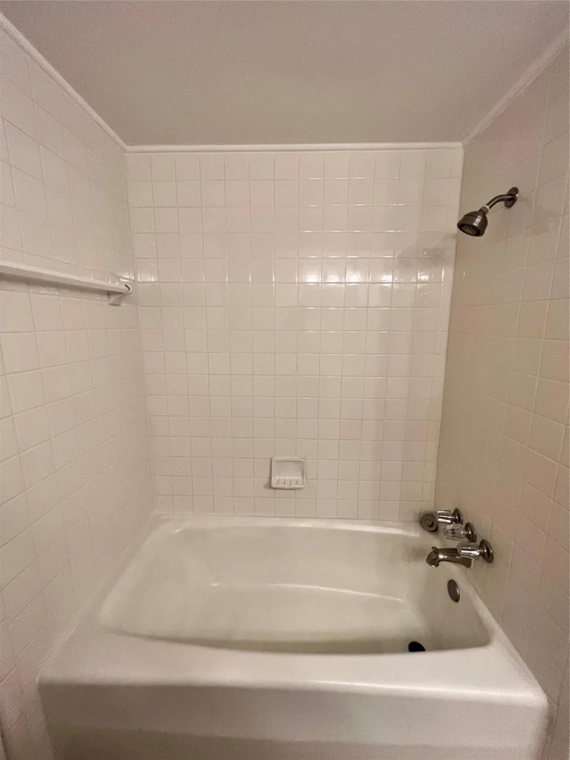 Photo of 1506 Castlerock Drive