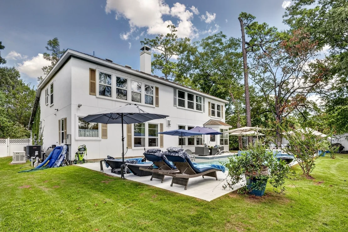 Photo of 335 Voss Road