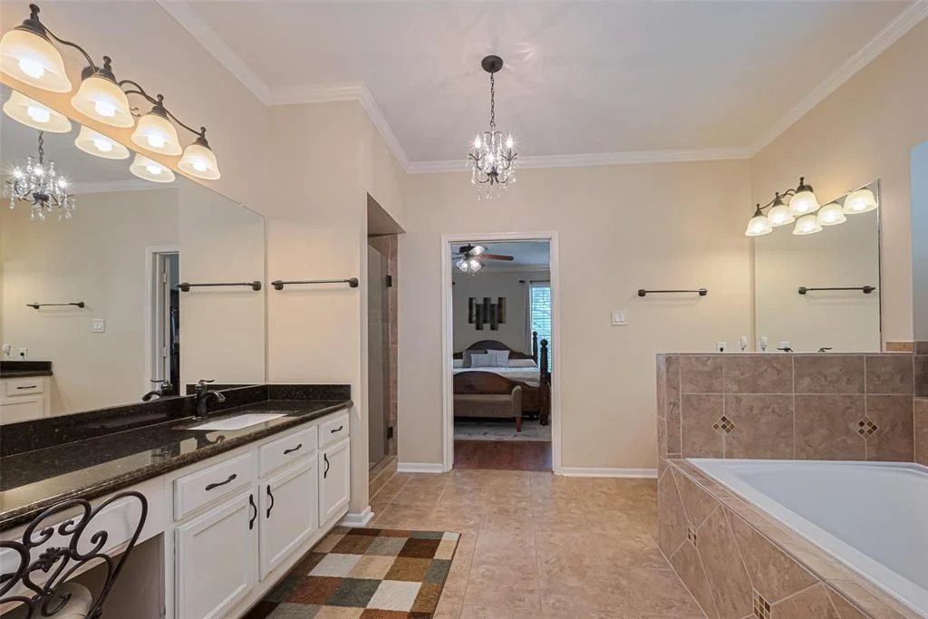 Photo of 11203 Chestnut Woods Trail