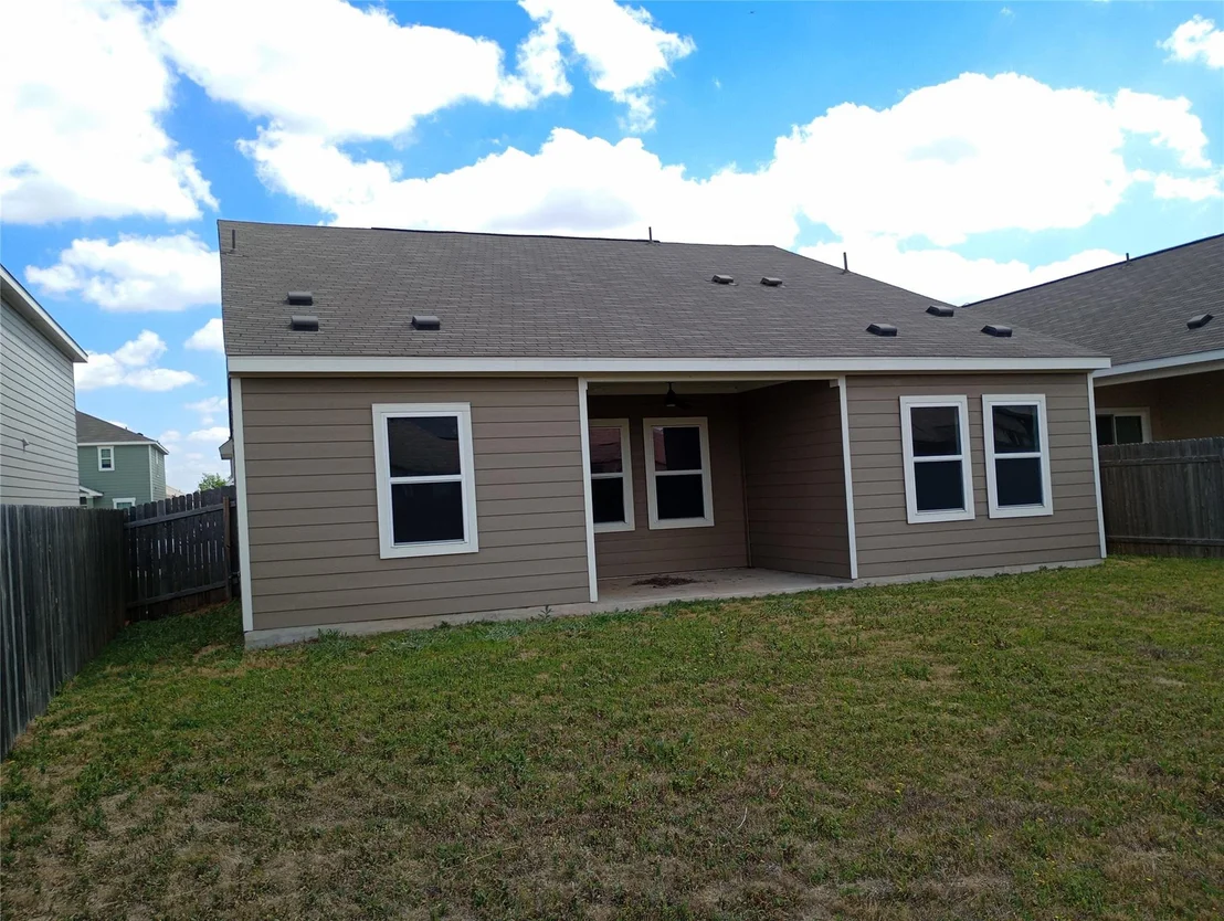 Photo of 19600 Caymus Drive