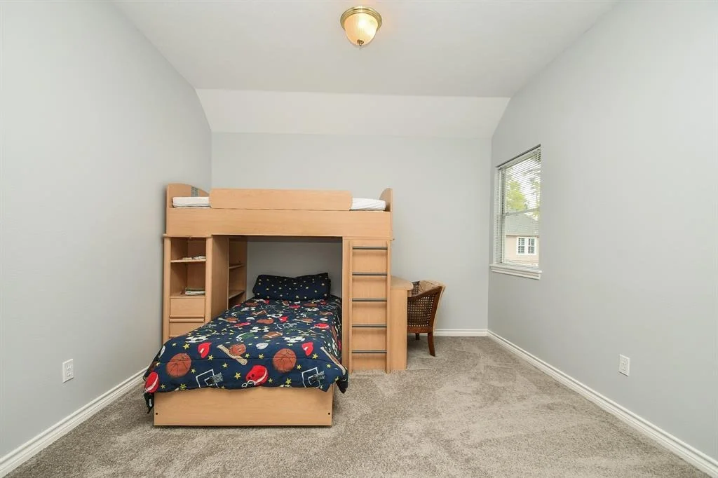 Photo of 7023 Centre Grove Drive
