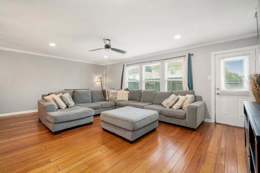 Photo of 8015 Narrow Brook Way