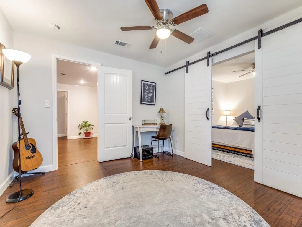 Photo of 5110 Cochran Street