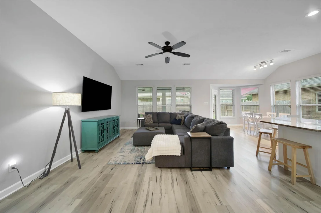 Photo of 12935 Northpointe Bend Drive