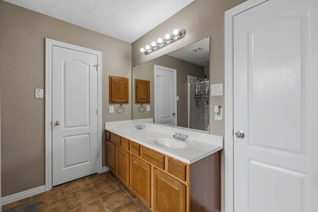 Photo of 8218 Shady Ace Lane
