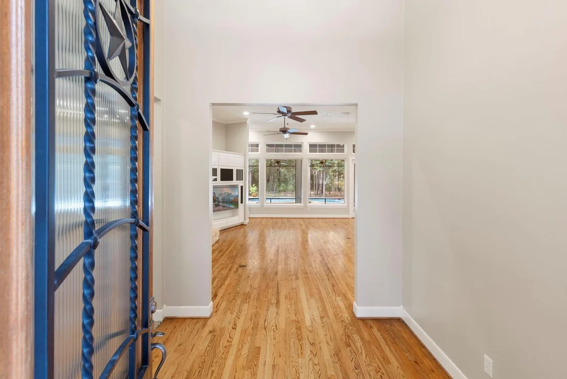 Photo of 10857 Lake Forest Drive