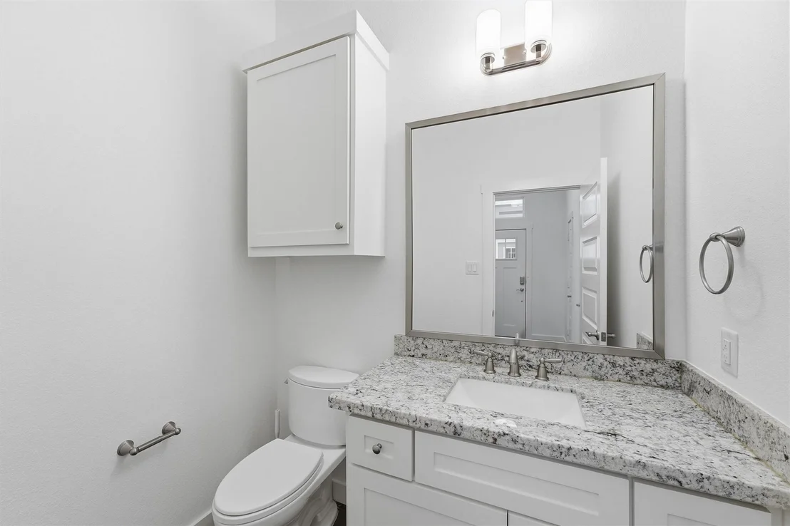 Photo of 5326 Darling Street